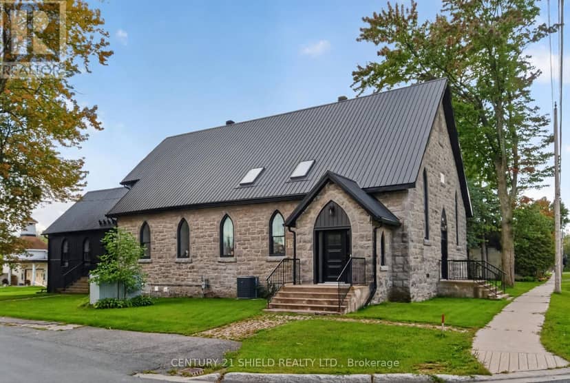 12 Maple Street, South Glengarry, photo 2