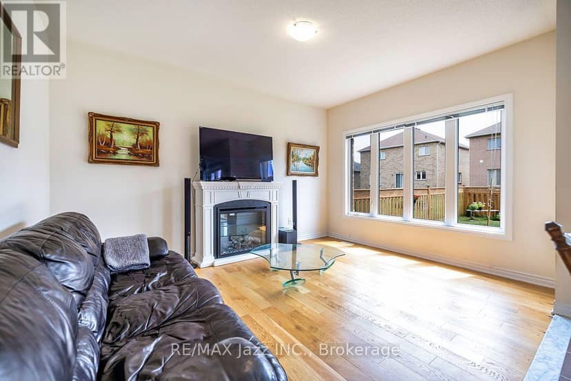 23 Furniss Street — photo 16 of 32