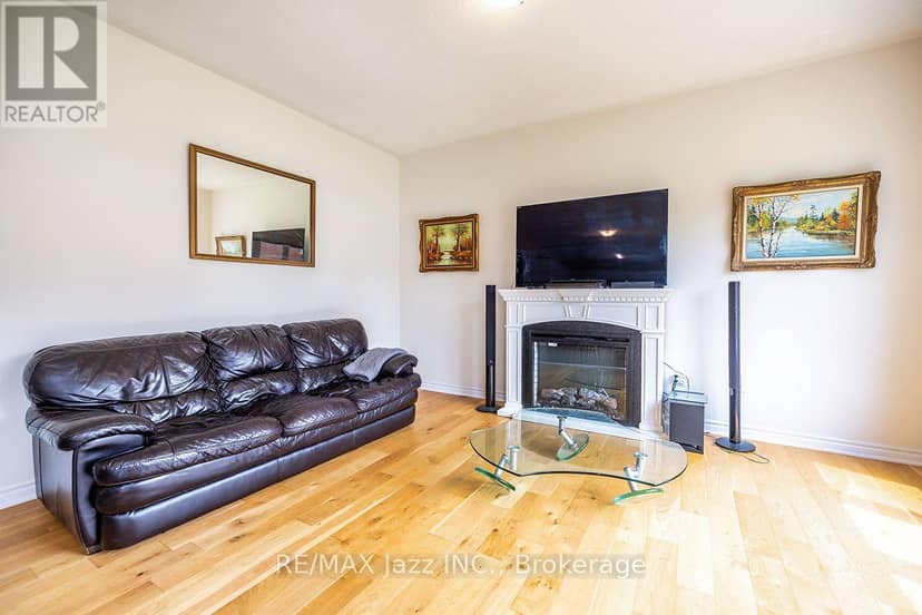 23 Furniss Street — photo 17 of 32