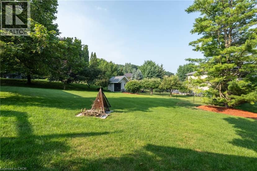 15 MARQUETTE Drive — photo 12 of 40