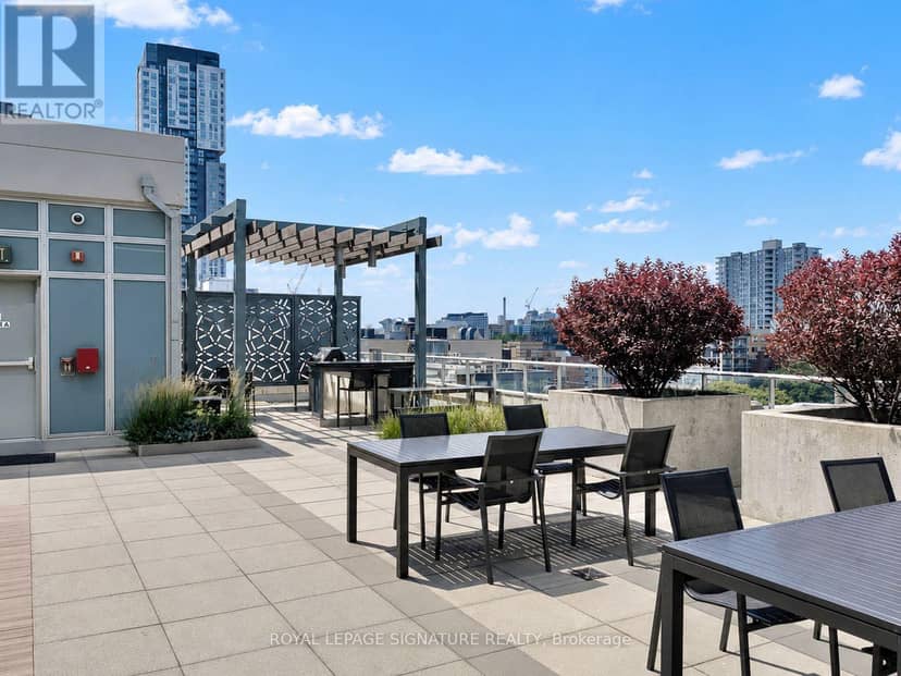 2310 - 199 Richmond Street W — photo 28 of 36