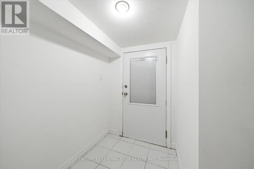 30 Ulster Street — photo 28 of 40