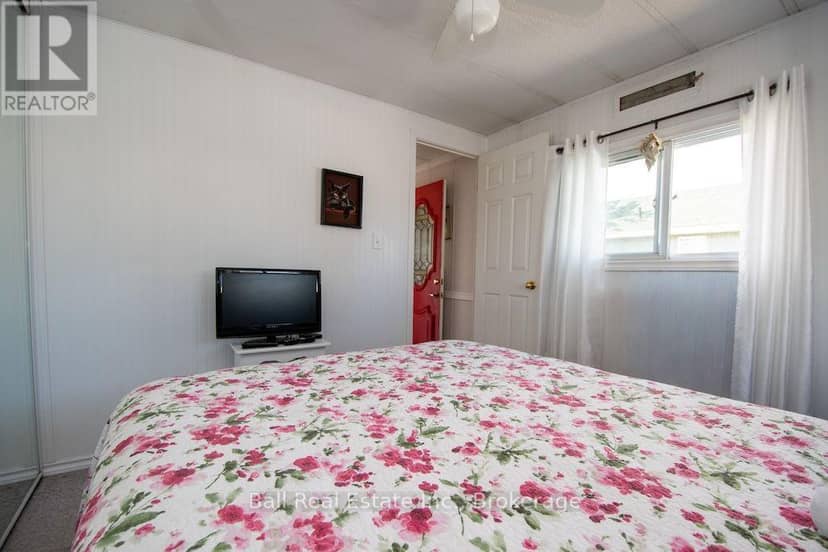 6 Bayview Drive — photo 20 of 25