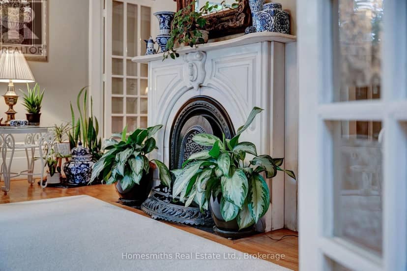 138 Bagot Street — photo 9 of 40
