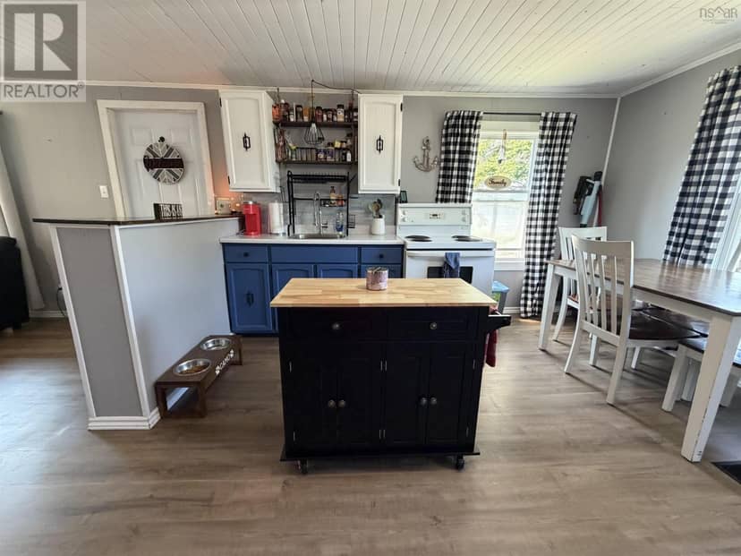 282 Passage Road — photo 13 of 40