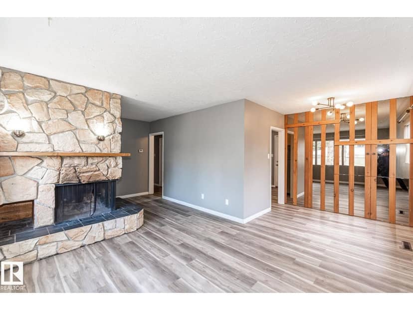 10551 53 AV NW NW, Edmonton, photo 5