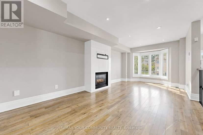 81 Galbraith Avenue, Toronto, photo 4