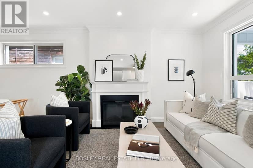 682 Milverton Boulevard, Toronto, photo 3