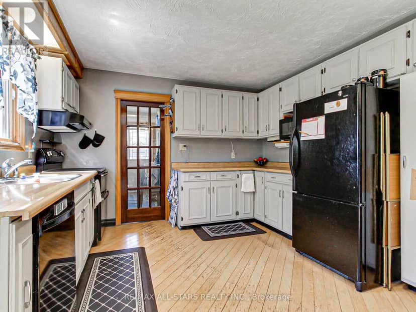 397 Winnifred Drive — photo 13 of 40