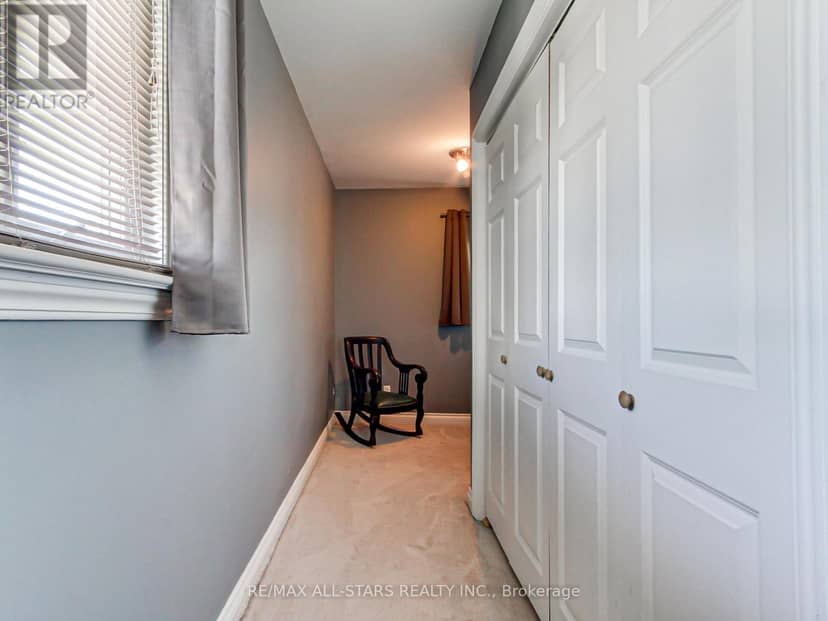397 Winnifred Drive — photo 32 of 40