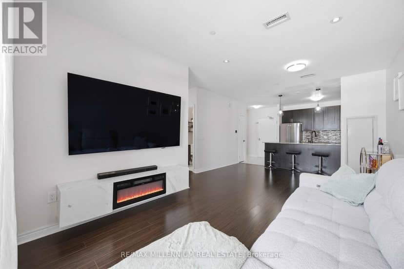 504 - 7325 Markham Road — photo 17 of 40