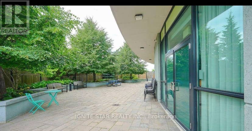 1201 - 5740 Yonge Street — photo 33 of 34