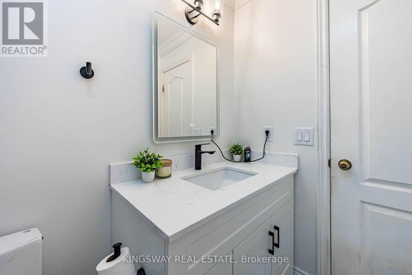 5969 Rayshaw Crescent — photo 28 of 40