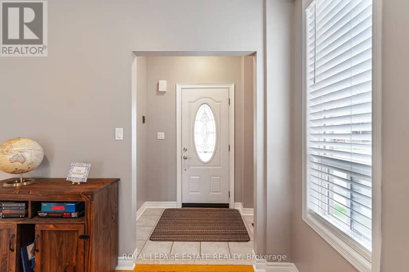 9 Brookstone Court — photo 3 of 22
