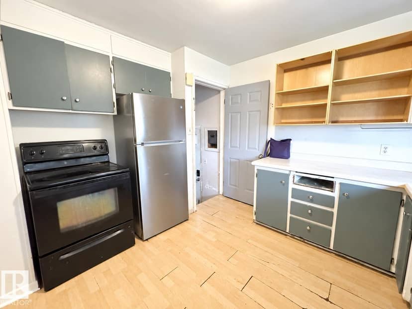 12113 127 ST NW, Edmonton, photo 3