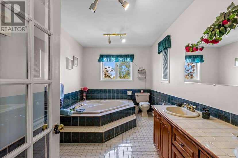 28 Dawes Hill Road — photo 29 of 40