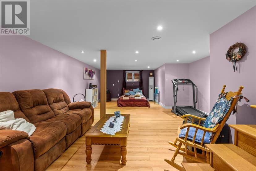 28 Dawes Hill Road — photo 35 of 40