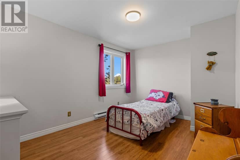 28 Dawes Hill Road — photo 33 of 40