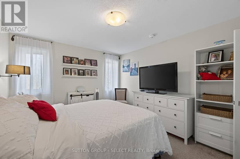 17 Cortland Terrace — photo 12 of 31