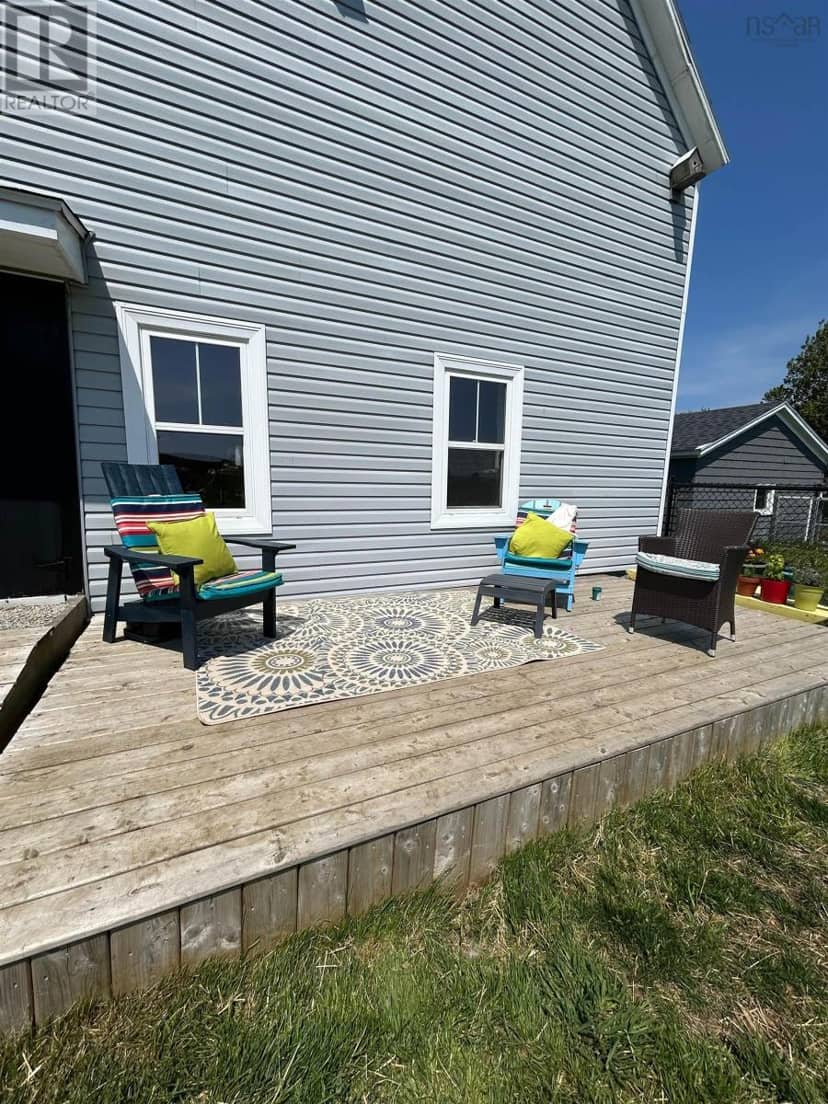 920 Highway 1 — photo 10 of 40