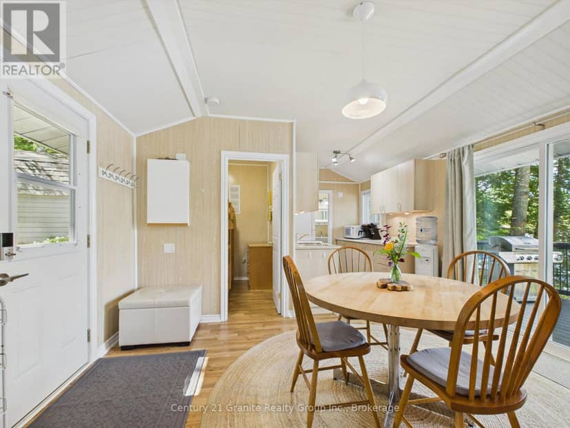 1014 Opal Lane, Highlands East, photo 6