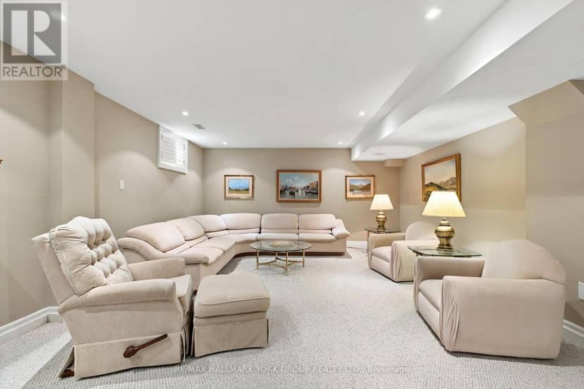 422 Falconwood Hollow — photo 35 of 40