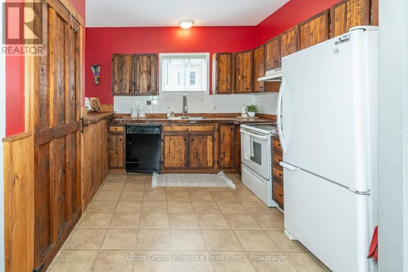184 Main Street — photo 13 of 30