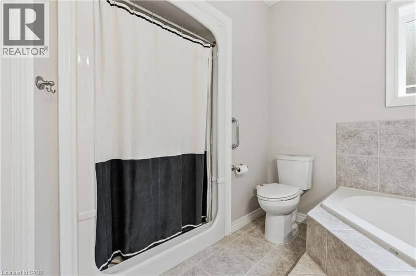 125 LANGLAW Drive — photo 25 of 39