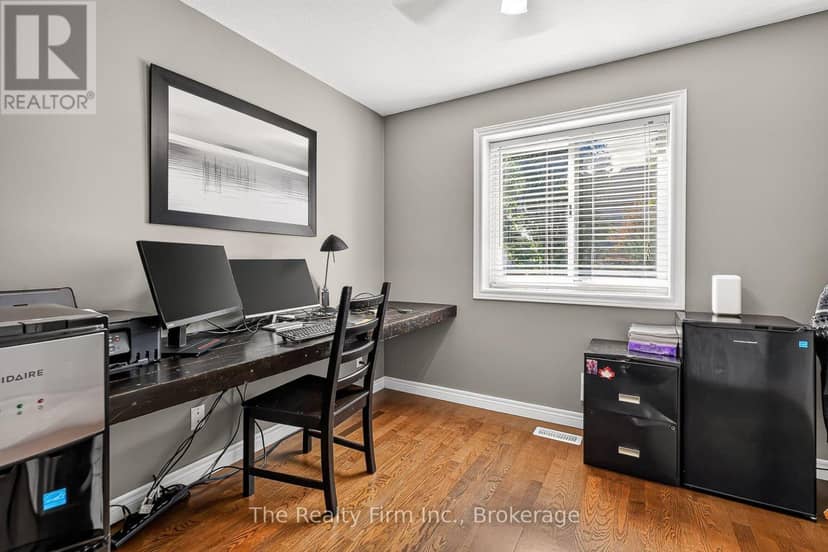 35 Beech Boulevard — photo 16 of 37