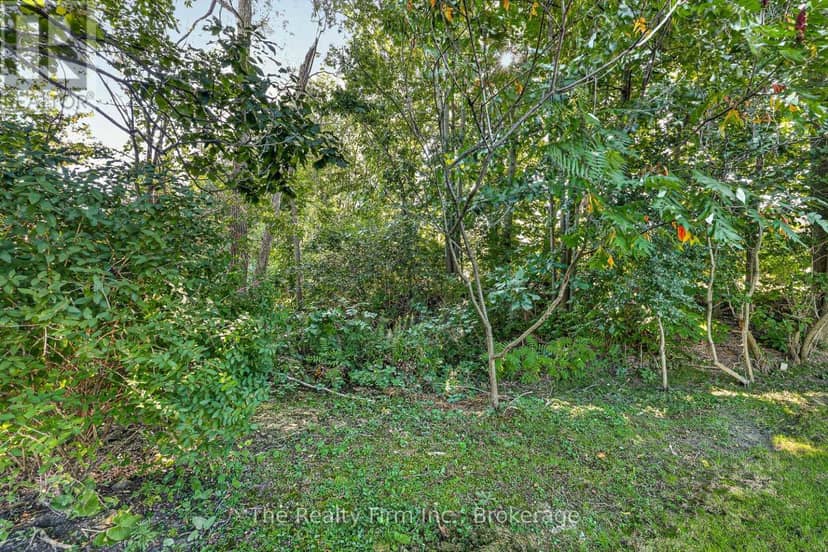 35 Beech Boulevard — photo 36 of 37