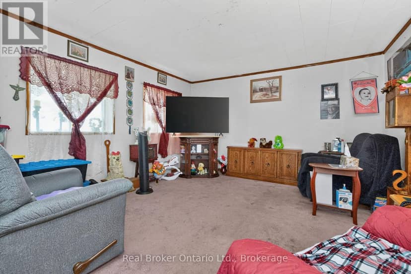 137 Fourth Street, Midland, photo 7