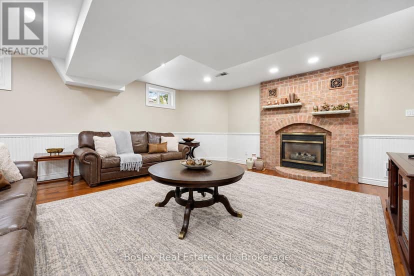 1217 Sugar Maple Court — photo 37 of 40