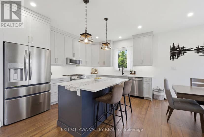 82 Jennings Road — photo 15 of 40