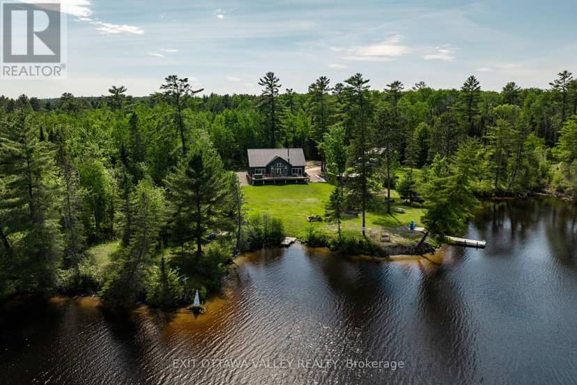 82 Jennings Road — photo 3 of 40
