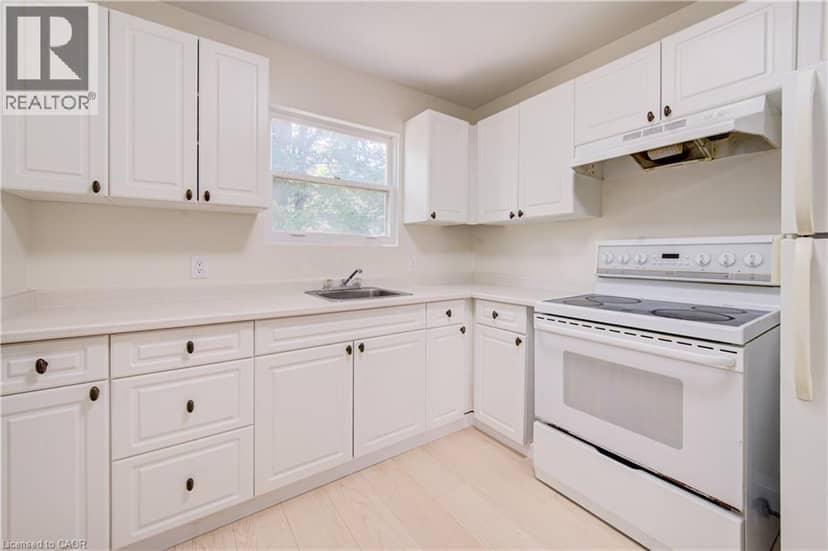 150 WESTCOURT Place — photo 9 of 26