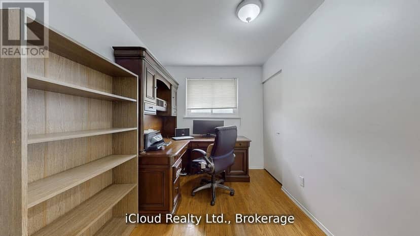 19 Flamingo Crescent — photo 18 of 28