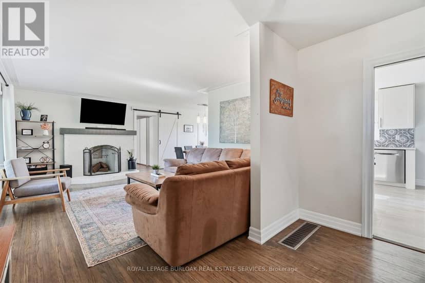 670 Thompson Road — photo 10 of 40