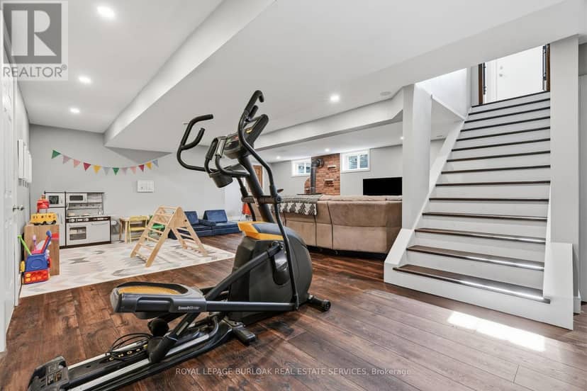 670 Thompson Road — photo 33 of 40