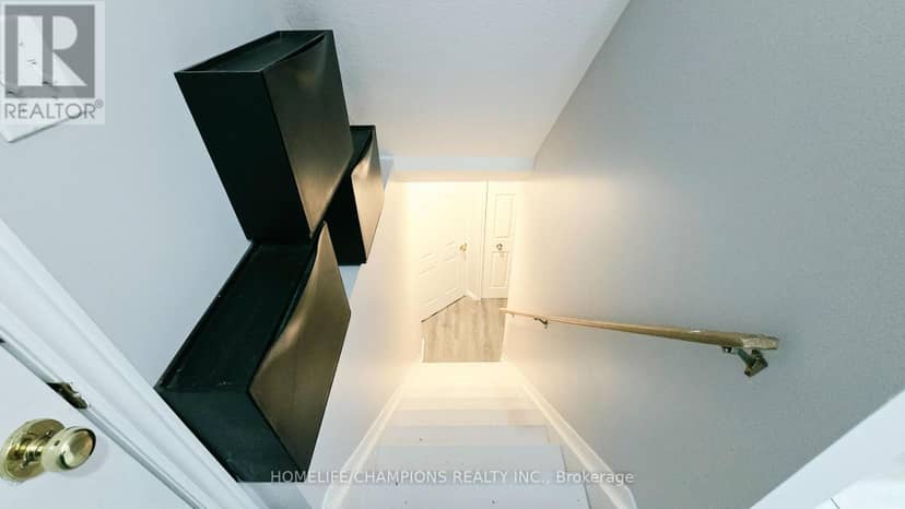 159 Snowdrop Crescent — photo 18 of 40
