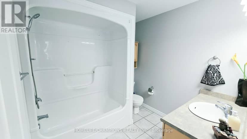 159 Snowdrop Crescent — photo 38 of 40