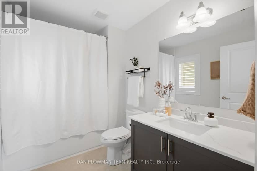 713 Latimer Way — photo 33 of 40