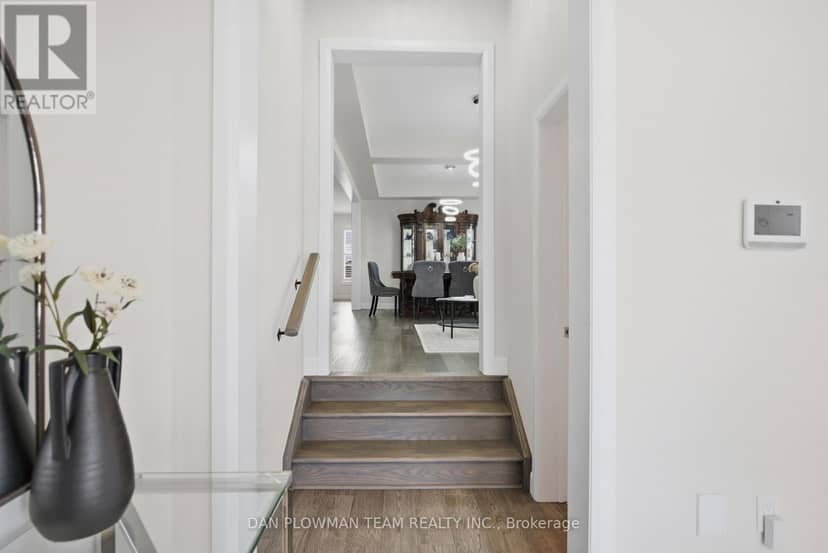 713 Latimer Way, Peterborough, photo 4