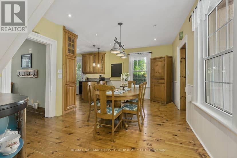 34 Croft Street — photo 13 of 40