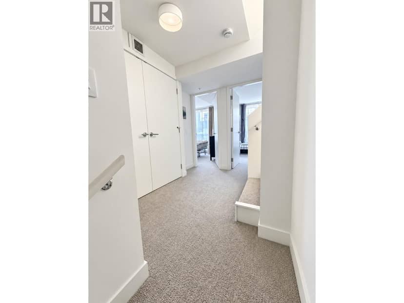 5xx 6085 IRMIN STREET, Burnaby, photo 8