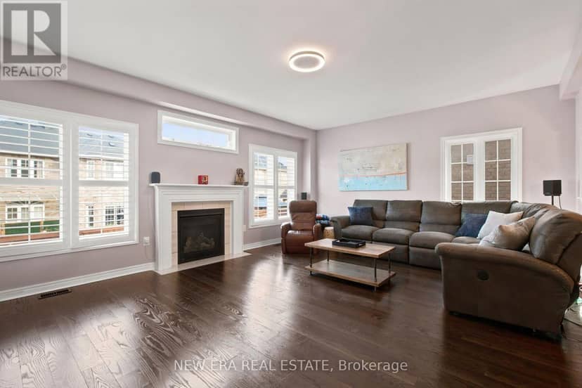 77 Jevons Drive — photo 11 of 40