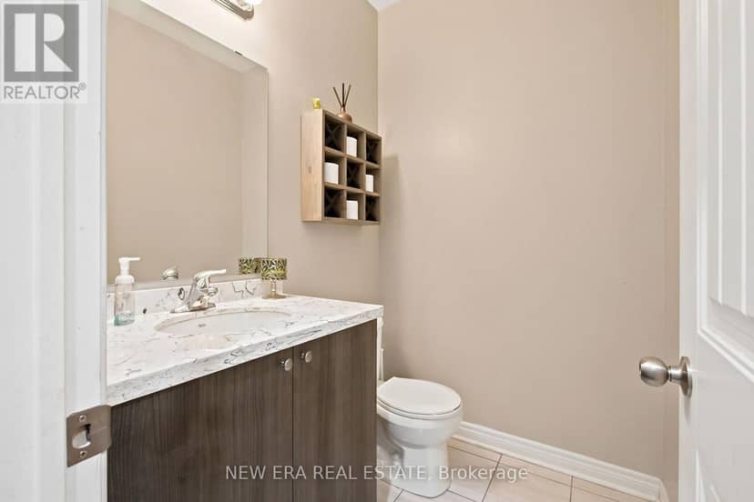 77 Jevons Drive — photo 17 of 40