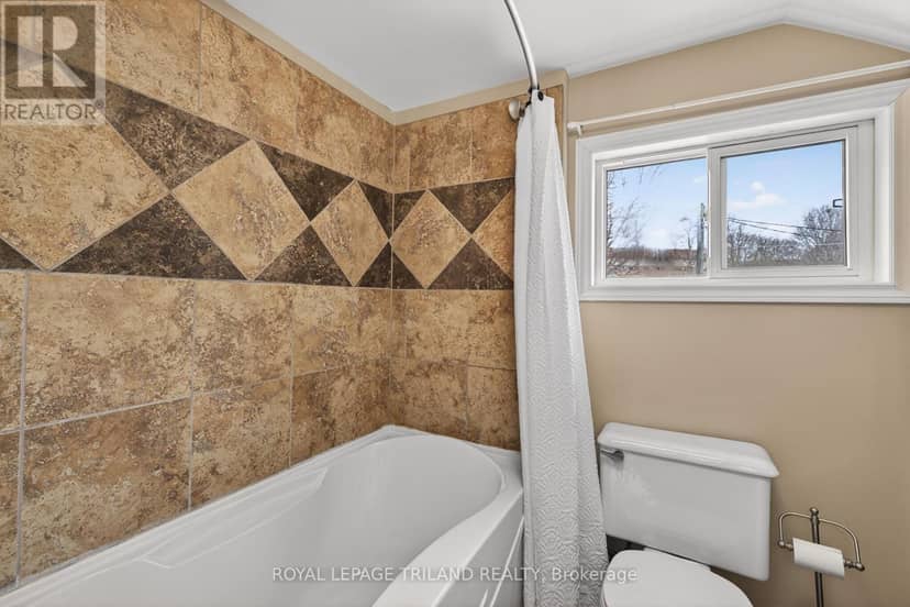 29 Marlboro Street — photo 33 of 40