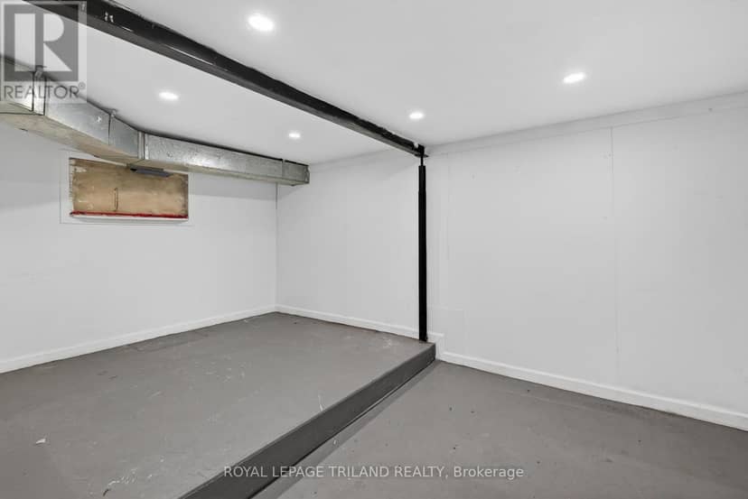29 Marlboro Street — photo 38 of 40