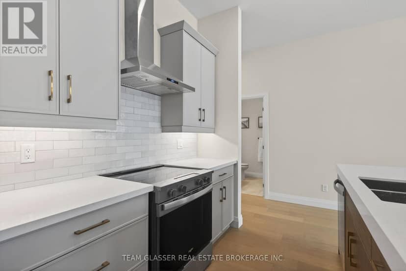 32 Dearing Drive — photo 21 of 40