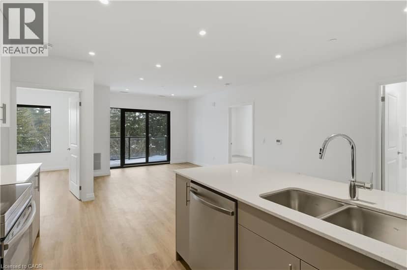 525 NEW DUNDEE Road Unit# 525 — photo 11 of 40
